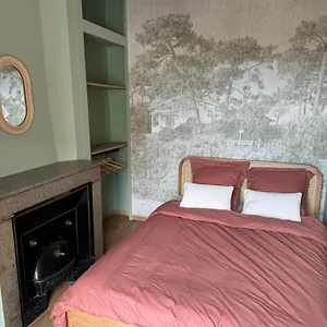  Appartement Avec Une Chambre